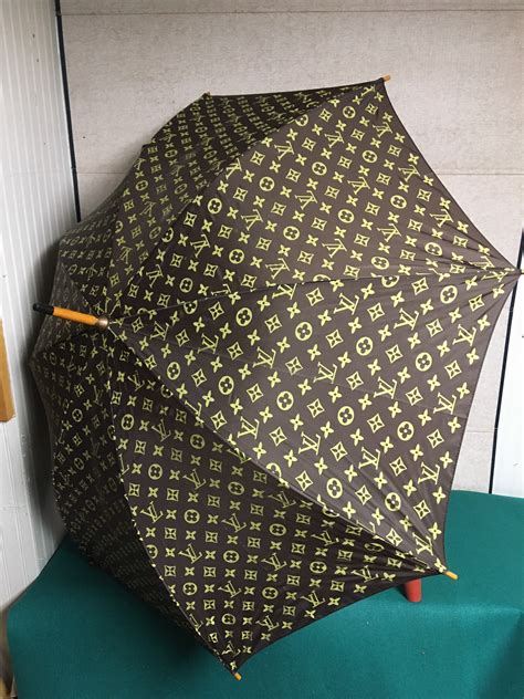 louis vuitton mini umbrella|louis vuitton compact umbrella.